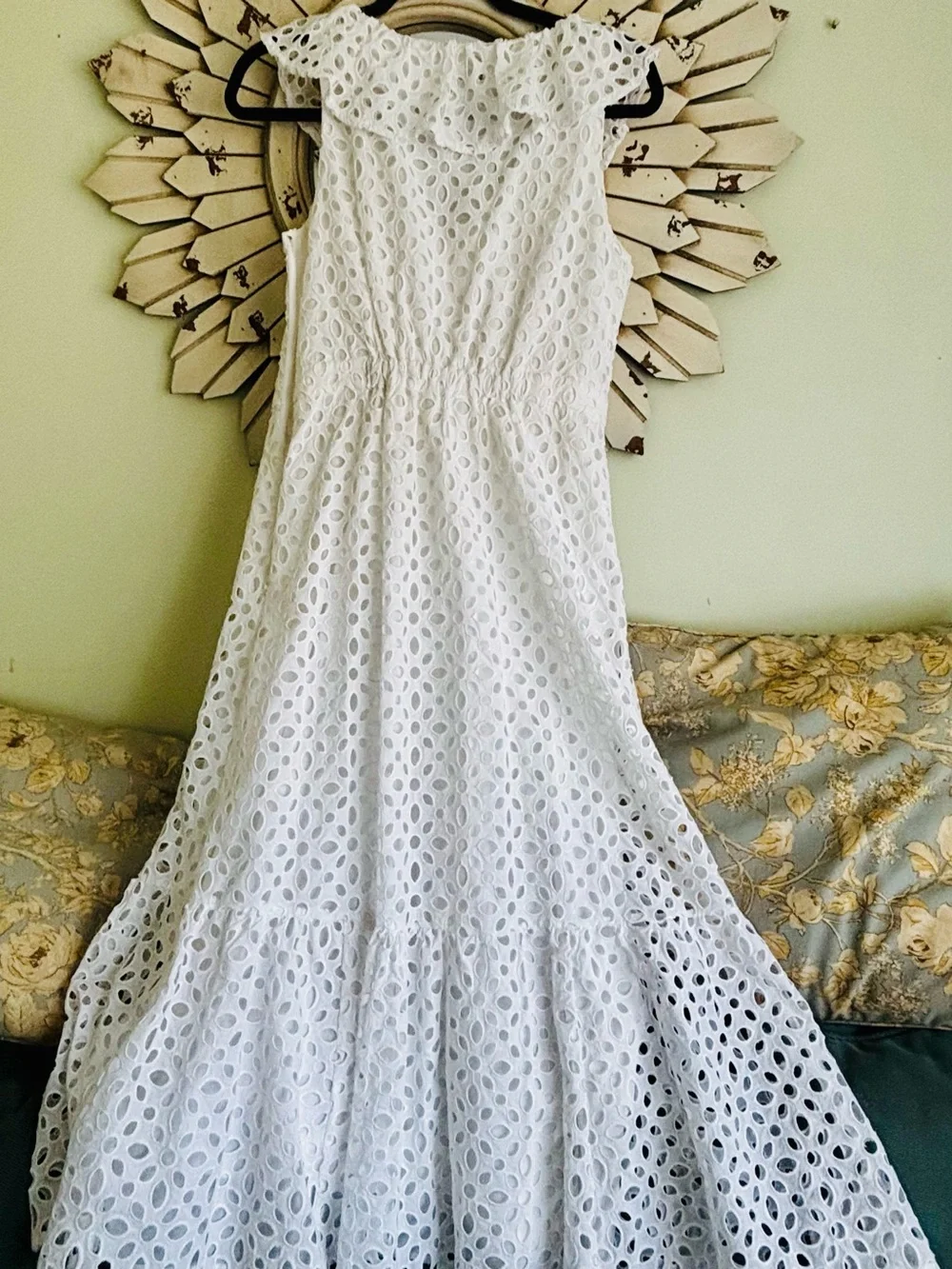 J.Crew White Eyelet Ruffle Maxi Dress Size 6 Coastal Cottagecore - Picture 4 of 7